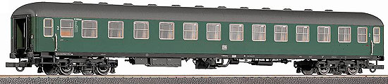 Passenger car 2nd class with Digitaly operating doors and interior lights<br /><a href='images/pictures/Roco/45868.jpg' target='_blank'>Full size image</a>